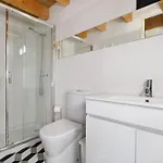 Cool Alegria Loft Mezzanine Retreat Διαμέρισμα