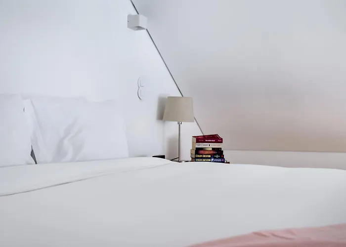 Διαμέρισμα Cool Alegria Loft Mezzanine Retreat Πόρτο